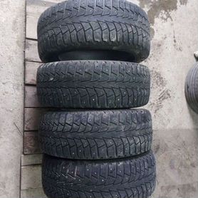 Maxxis MA-SLW Presa Spike 205/55 R16