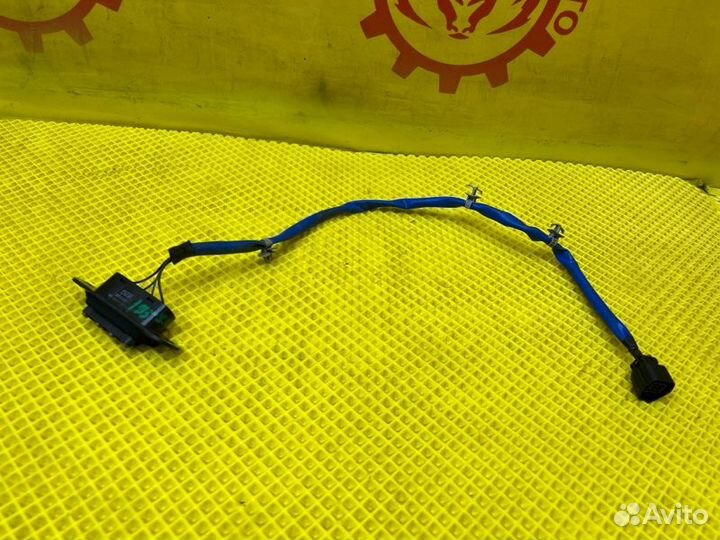 Концевик двери задний правый Hyundai Grand