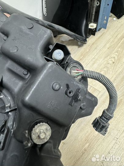 Противотуманки на lexus lx 570