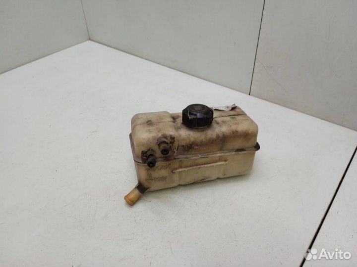 Бачок расширительный LADA Priora 217030 1.6 2008