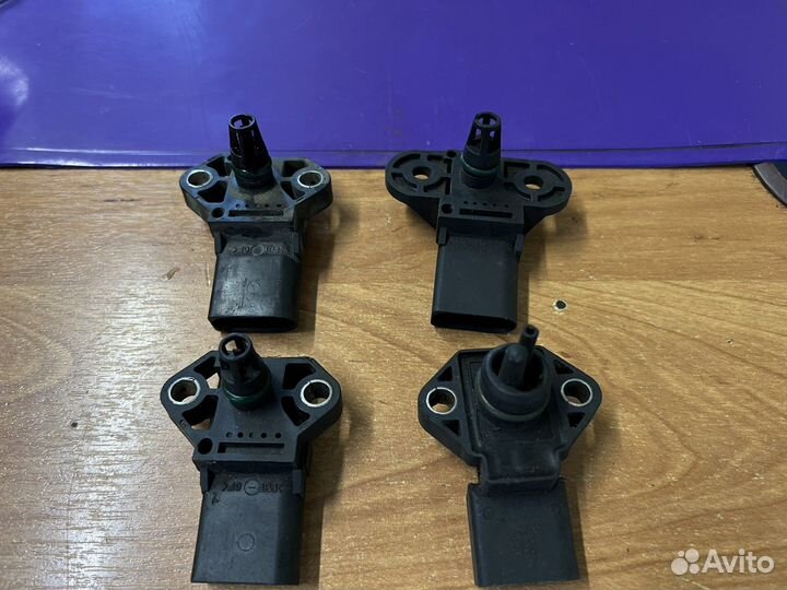 Датчик давления наддува VAG