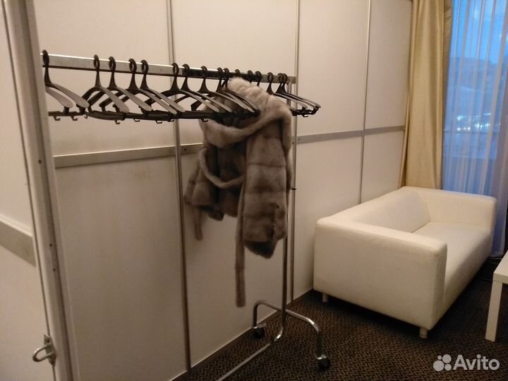 Рейлы, вешала аренда