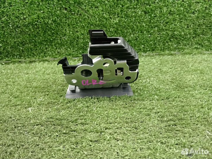 Замок крышки багажника Audi A3 8P Q3 A5 8T A4 B8 8