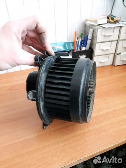 Моторчик печки Мерседес W463