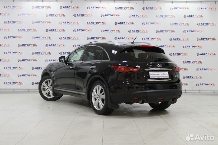 Infiniti QX70 3.7 AT, 2014, 121 219 км