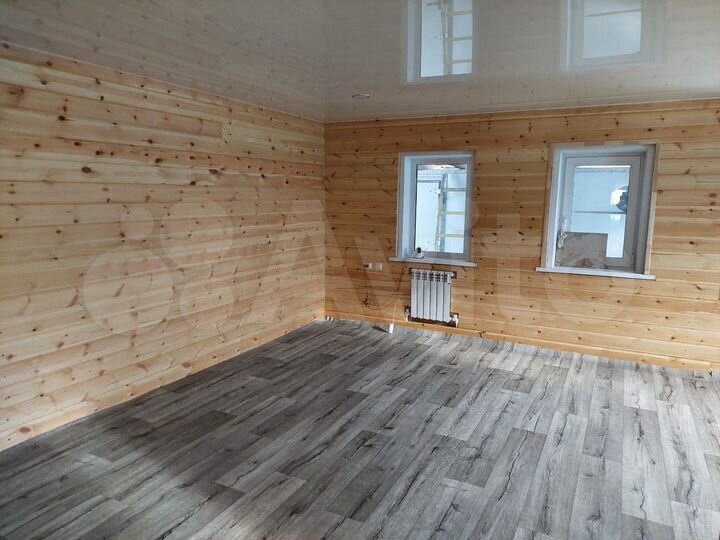 Дом 71 м² на участке 8,2 сот.