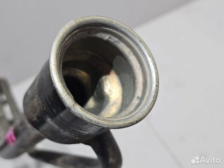 Заливная горловина Mazda 3 BK