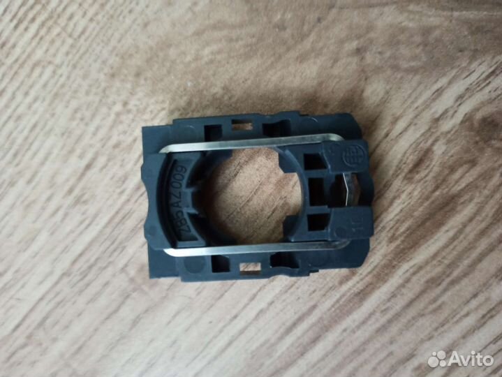 Zb5az009 фиксирующая пластина, основа