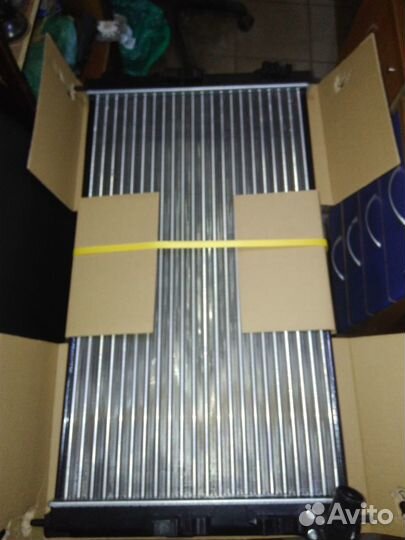 Радиатор на Mitsubishi Lancer 10