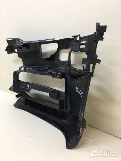 Кронштейн переднего бампера правый BMW 5-series G3