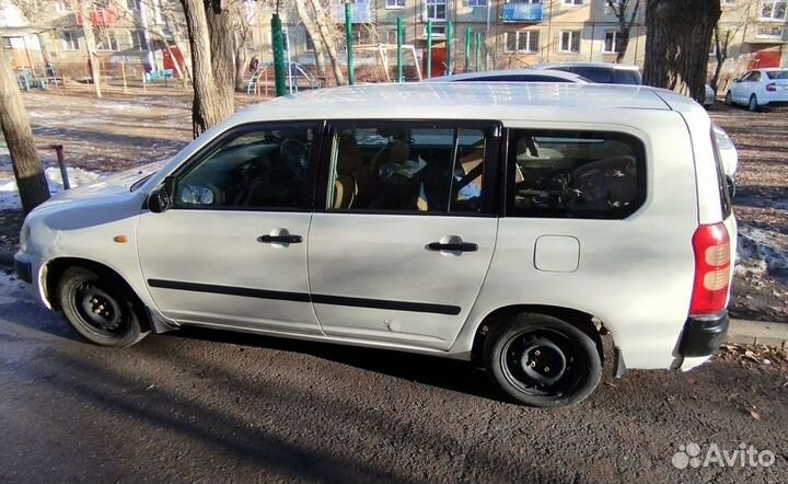 Toyota Succeed 1.5 AT, 2005, 112 000 км