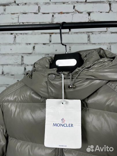 Пуховик Moncler глянцевый