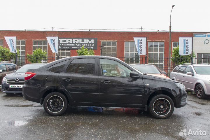 LADA Granta 1.6 МТ, 2019, 150 000 км