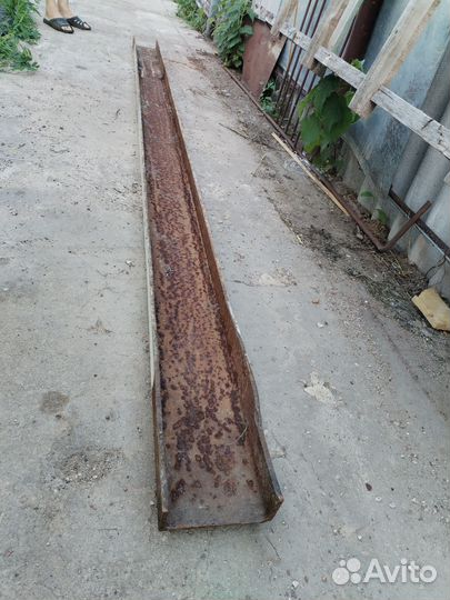 Швеллер 180 мм