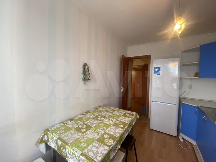 2-к. квартира, 59 м², 8/10 эт.