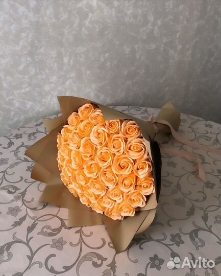 Букет красивых мыльных роз