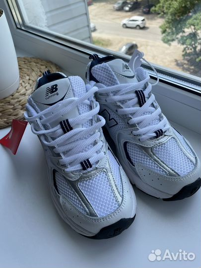 Кроссовки new balance 530
