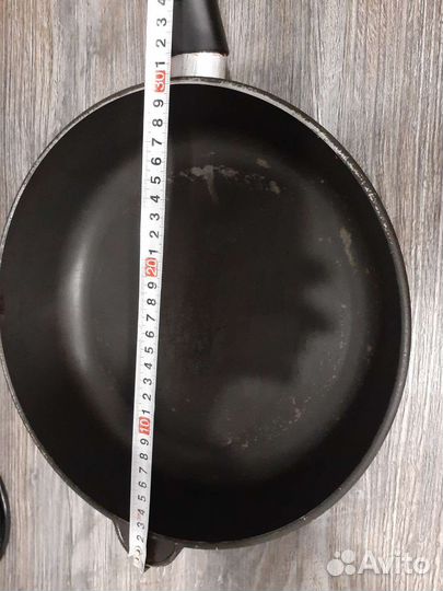 Сковорода большая с крышкой