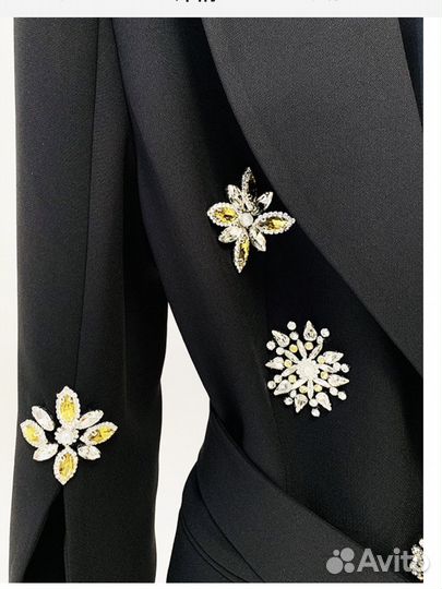 Пиджак со стразами