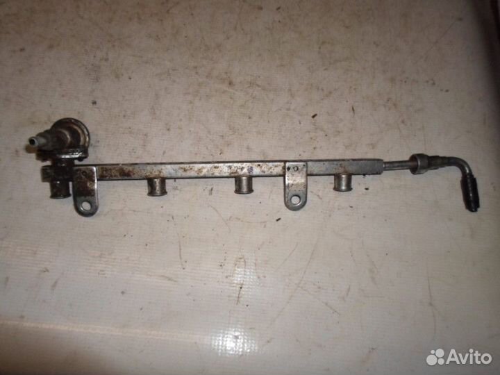 Рейка топливная (рампа) (Daewoo Nexia)