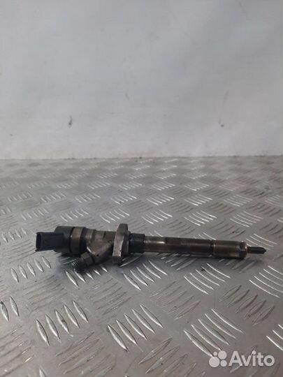 Форсунка Peugeot 406 купе 2.2 4HX 2003