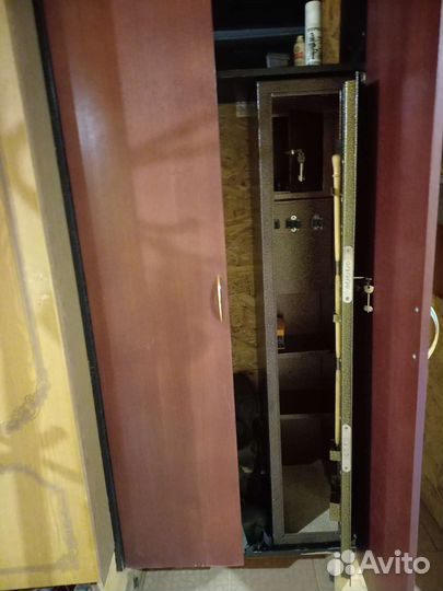 Оружейный сейф на 3 ствола