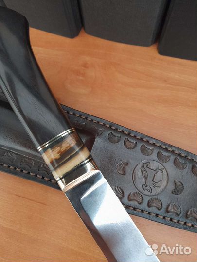 Нож с бивнем мамонта