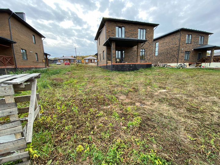 Дом 146 м² на участке 8 сот.