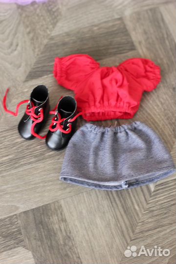 Фирменный аутфит от куклы Paola Reina