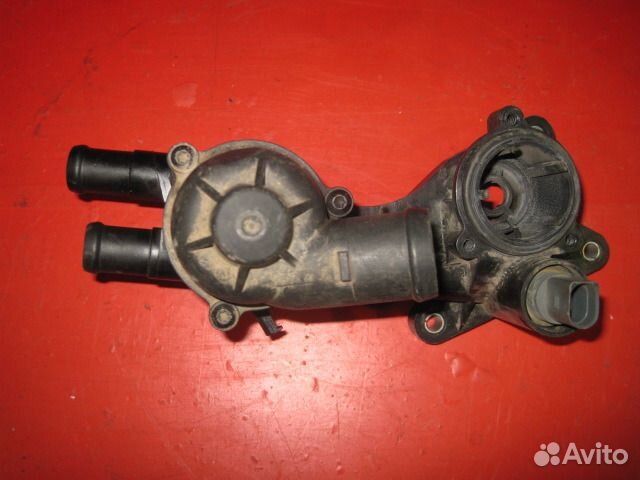 Корпус термостата Шкода Октавия А5 03c121111t