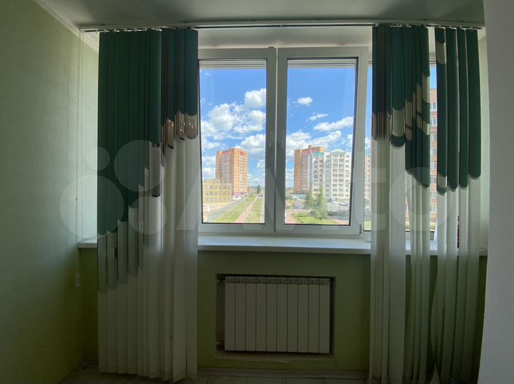 3-к. квартира, 105 м², 3/9 эт.