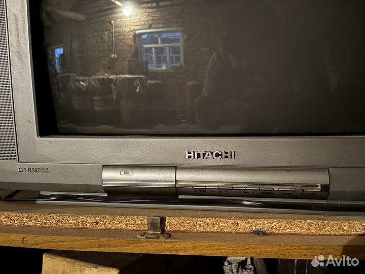 Телевизор hitachi C21-FL56