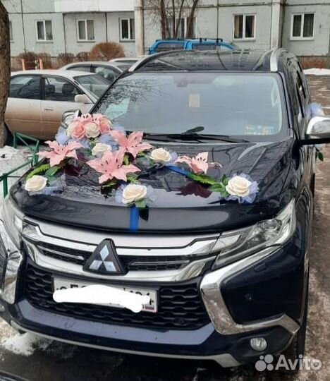 Свадебные украшения на машину аренда