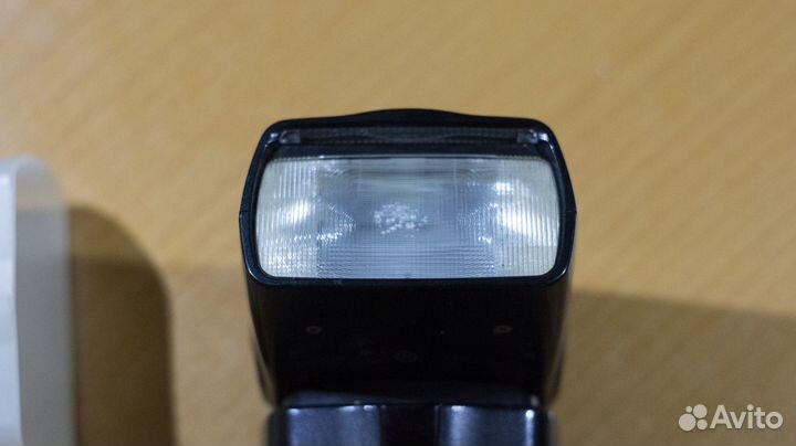 Вспышка Canon SpeedLite 430EX