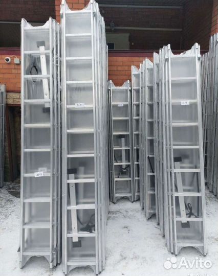 Шарнирная лестница трансформер из 4-х секций Saray