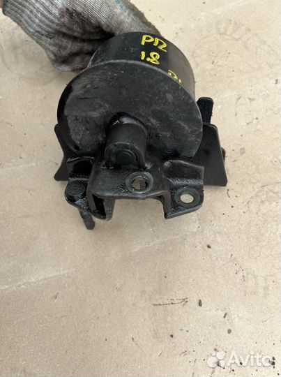 Подушка опора двигателя Primera P12 1.8