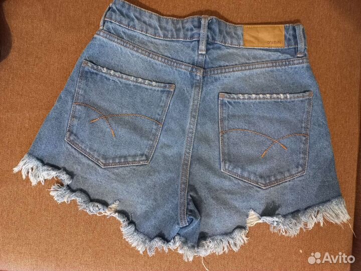 Джинсовые шорты
