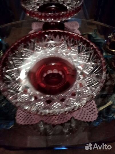 Хрустальная ваза прошлого столетия