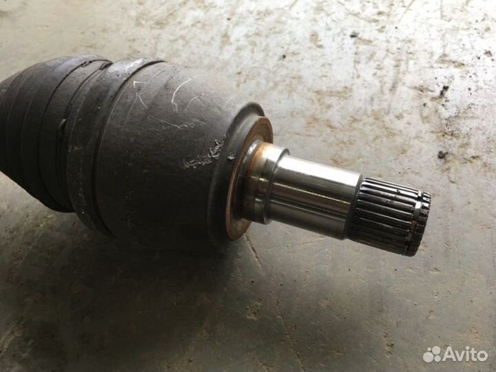 Привод передний левый Mercedes-Benz B-Class W246