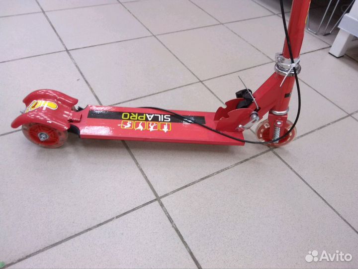 Колесо от самоката