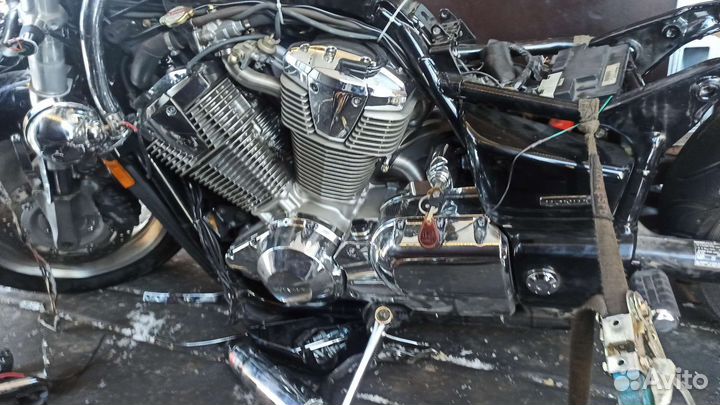 Honda vtx1800c 2003 года выпуска в разбор