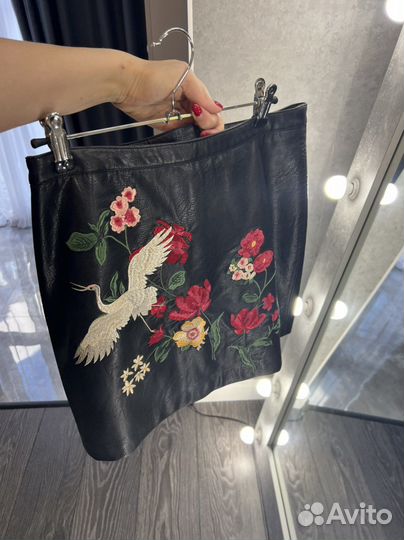 Юбка из эко кожи