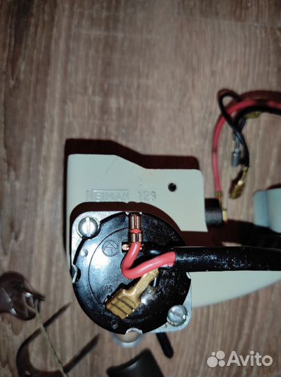 Замок зажигания VW Kaefer Жук Beetle