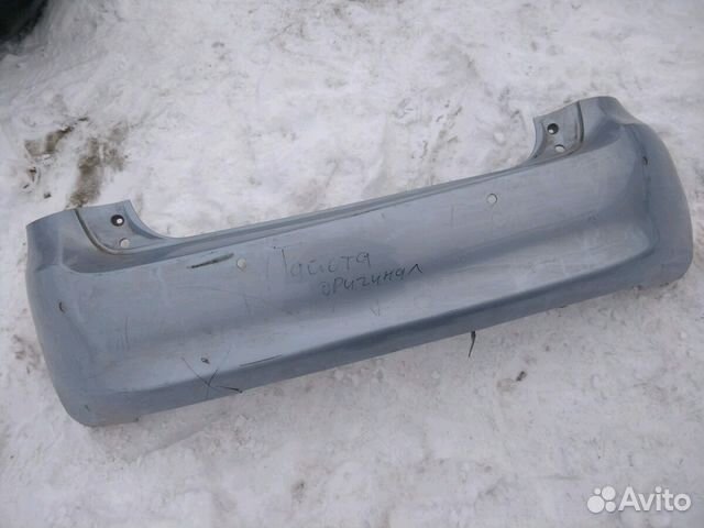 Бампер задний Toyota Auris