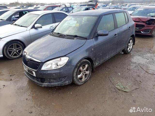 Бампер задний skoda fabia 2 2011