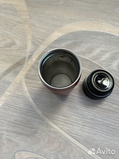 Термокружка rivacase для холодных и горячих