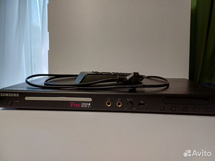 DVD плеер и видеоплеер samsung