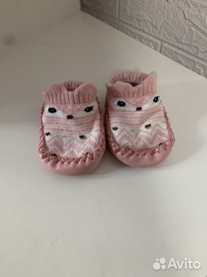 Вещи и игрушки до года на девочку