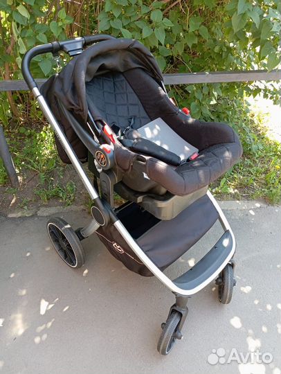 Коляска 3 в 1