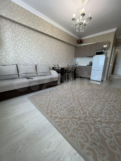 2-к. квартира, 55 м², 8/10 эт.